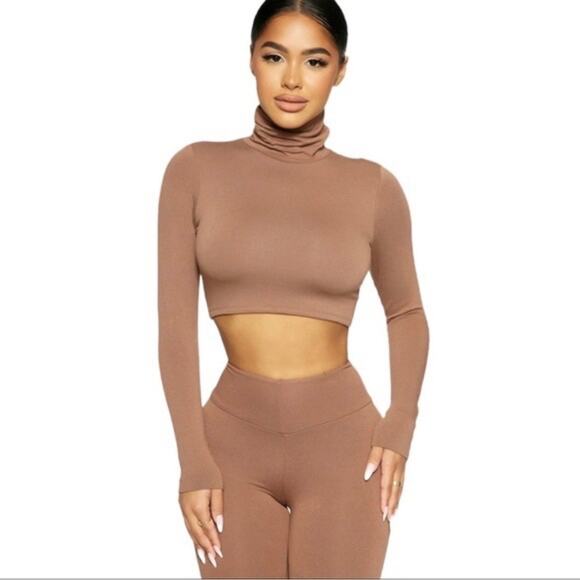 Naked Wardrobe Tan Turtleneck Long Sleeve Pullover Cropped Sweater Top Size M - Picture 1 of 8